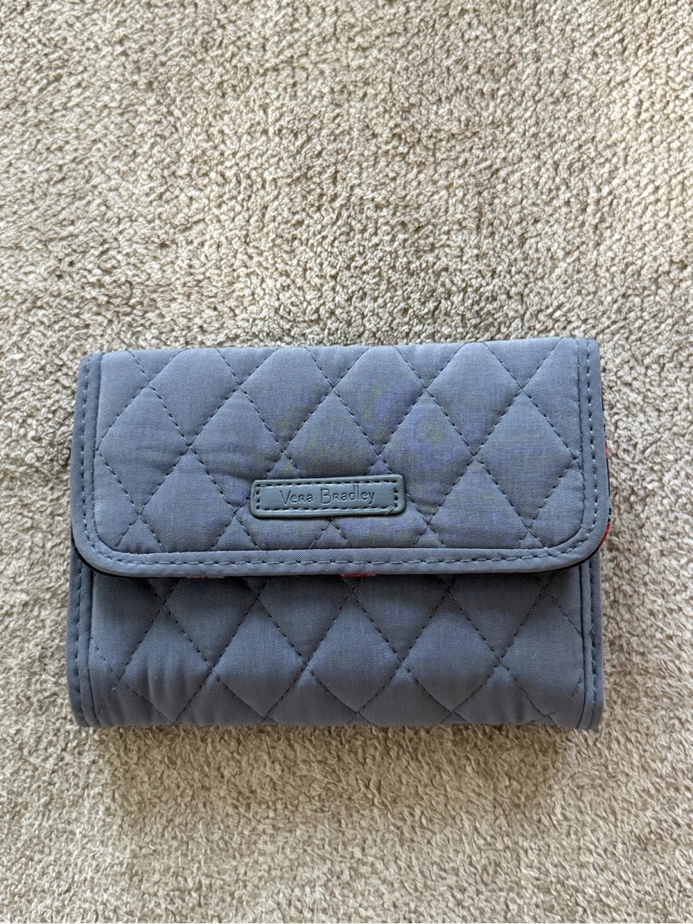 Vera Bradley RFID Trifold Wallet Gray Quilted Red Rose Floral Interior